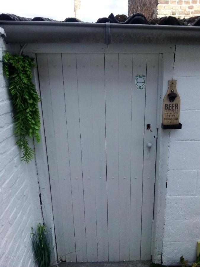Agreable Maison Avec Cour A 10Min De Liege Herstal Dış mekan fotoğraf