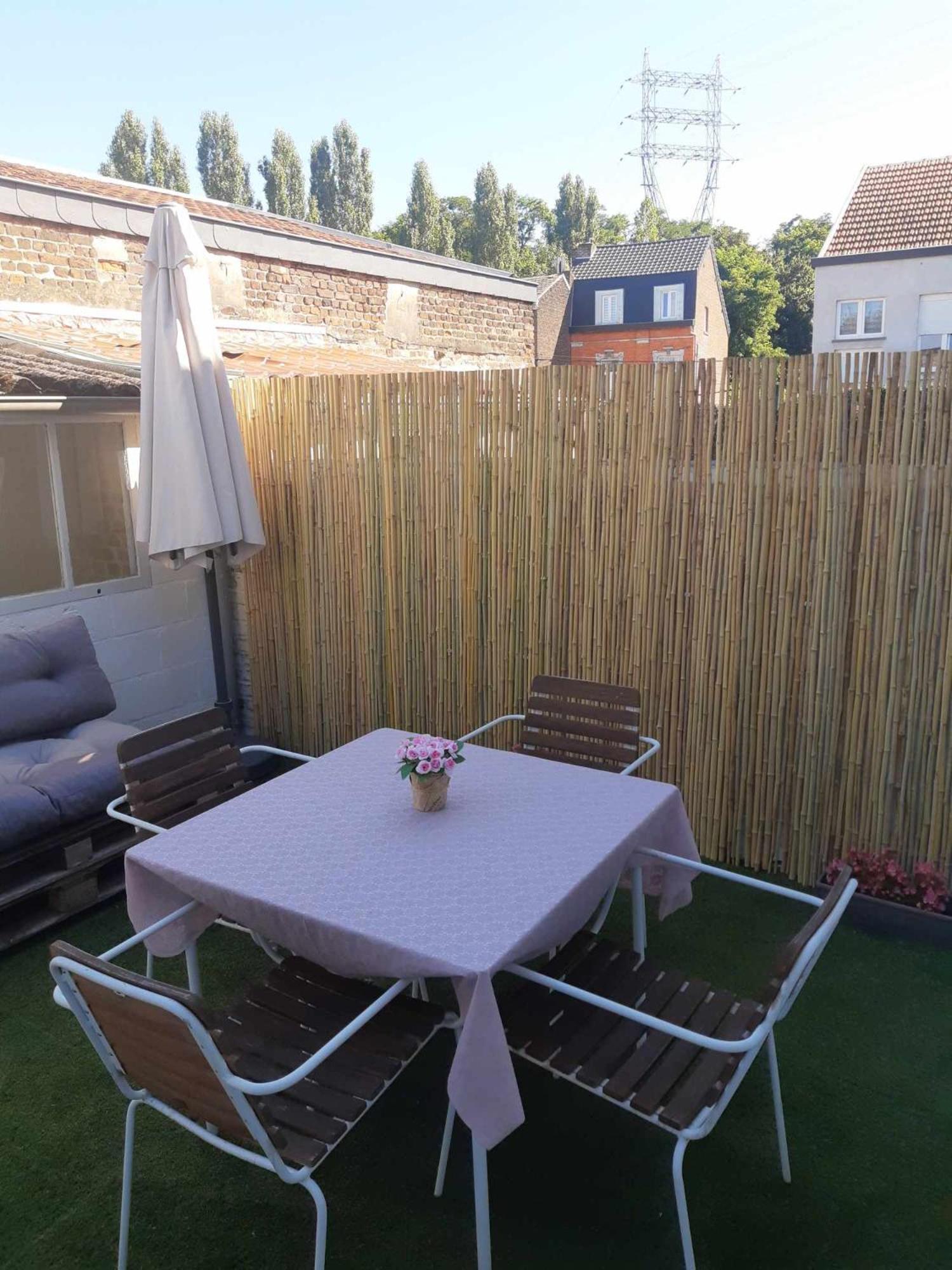 Agreable Maison Avec Cour A 10Min De Liege Herstal Dış mekan fotoğraf